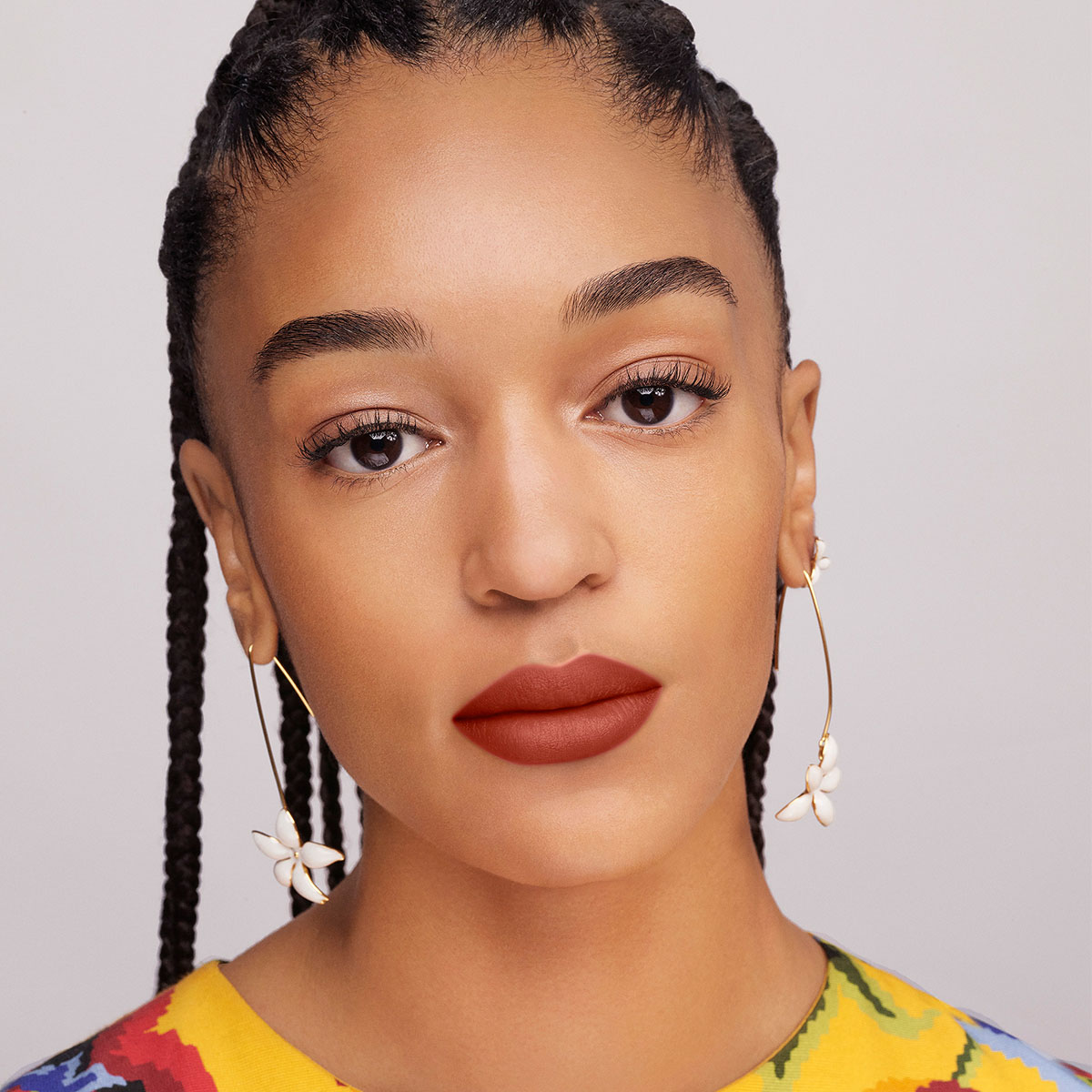 FABULOUS KISS LIPSTICK BLUR MATTE (LABIAL EFECTO MATE)